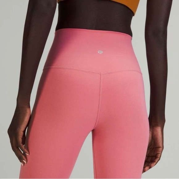 LULULEMON pink crop leggings - Picture 3 of 7